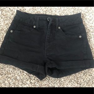 American Eagle hi rise shortie